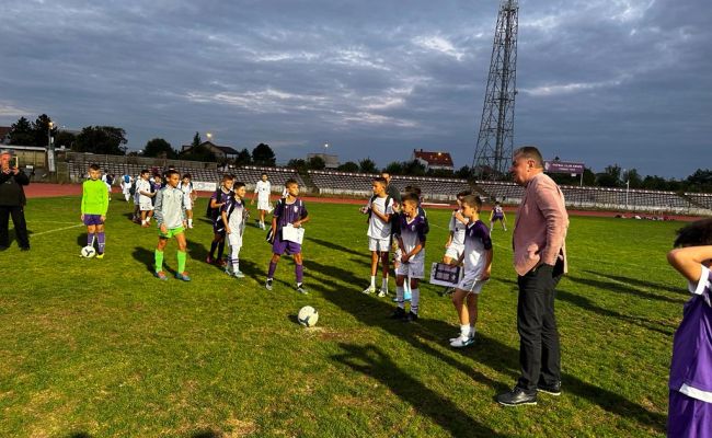 A început DEMOLAREA stadionului Nicolae Dobrin! Mesajul primarului Gentea