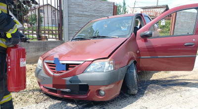 ACUM! Accident în Argeș! A intrat cu mașina într-un GARD!