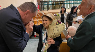 Primarul Cristian Gentea a premiat 57 de cupluri