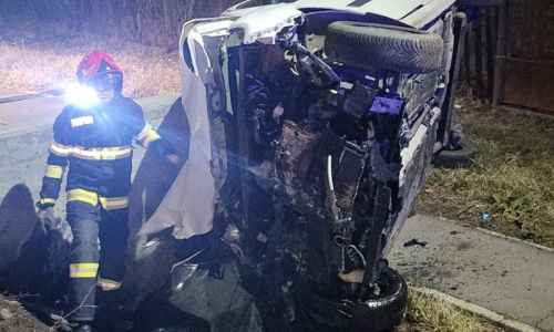 Azi-noapte, accident GRAV în Argeș