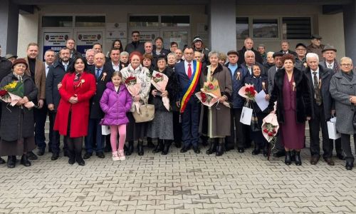 26 de cupluri din Mioveni vor fi premiate de Ziua Națională a României