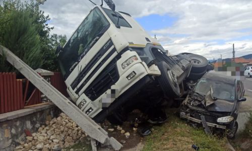 ACUM! Accident GRAV în Argeş!