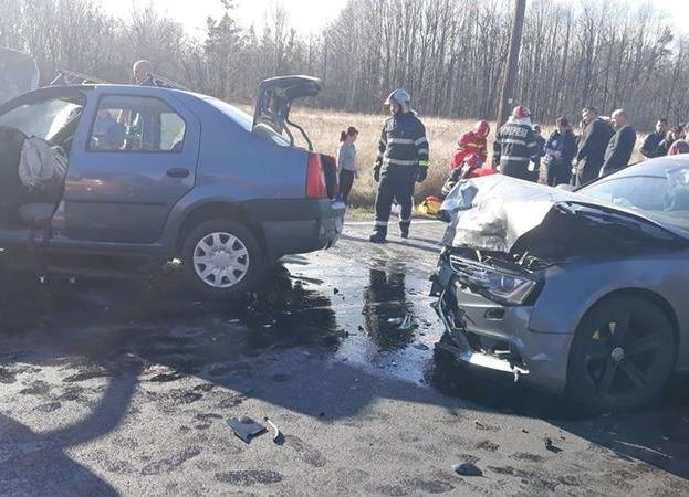 ACUM! Accident GRAV în Argeș! Intervine DESCARCERAREA!
