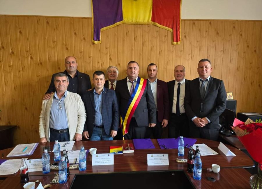 Victor Cătălin Turturică a depus jurământul pentru un nou mandat de primar al comunei Bălilești