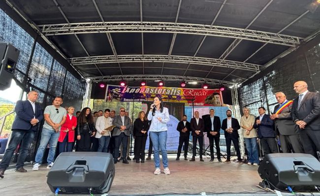 Sărbătoare la Rucăr! Echipa PSD, în mijlocul gospodarilor musceleni