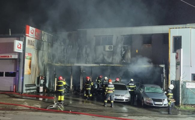 ACUM! Incendiu în Pitești!