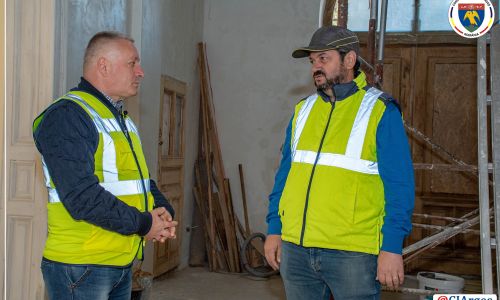 Vor fi prelungite termenele privind executarea lucrărilor de reabilitare ale Muzeului Judeţean şi Galeriei de Artă