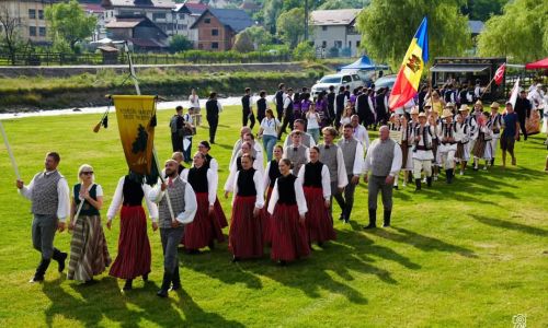 Festivalul Internațional de Folclor „Carpați” a ajuns pentru prima dată la Corbeni!