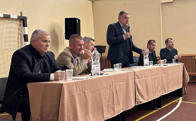 Primarul Cristian Gentea s-a întâlnit cu cetățenii din cartierul Trivale