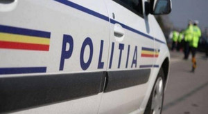 Incident GRAV la un liceu din Pitești!Elevă PIPĂITĂ de un profesor