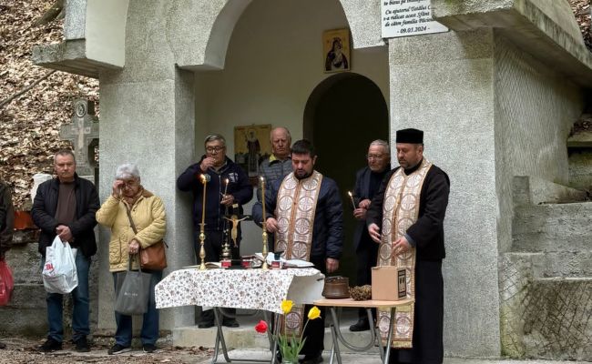 Primarul Nicolae Velcea, în mijlocul credincioșilor la slujba de Izvorul Tămăduirii!