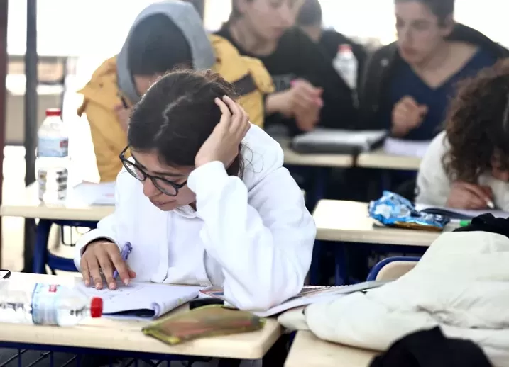 S-au afișat primele rezultate ale examenului de Bacalaureat! Fără medii de 10 în Argeș