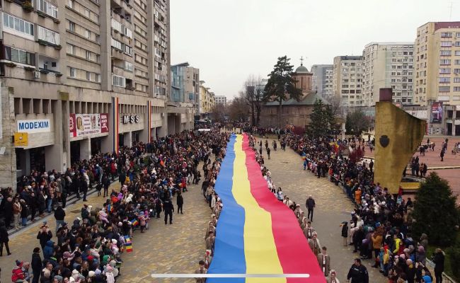 Prefectul Ioana Făcăleață: "La mulți ani, argeșeni!"