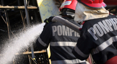 ACUM! INCENDIU puternic în Argeş!