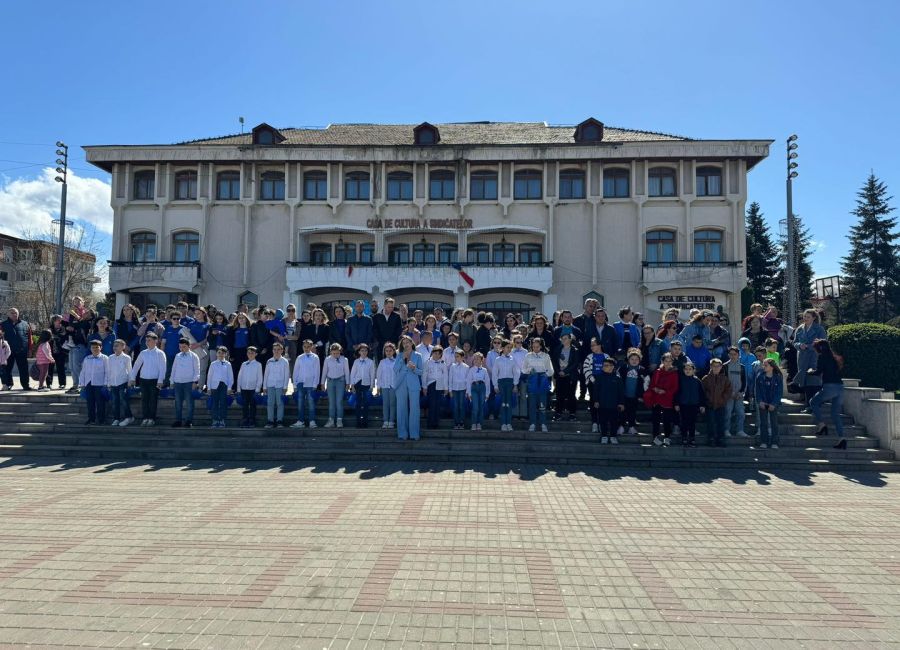 La Mioveni a fost marcată Ziua Internaţională a Conştientizării Autismului