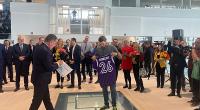 Bazinul din Piteşti, INAUGURAT de ziua lui Robert Glinţă! Gentea i-a oferit CADOU...