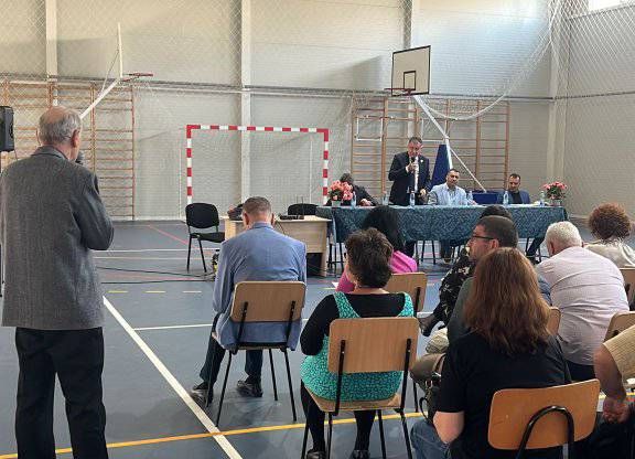 Primarul Cristian Gentea a reluat întâlnirile cu piteştenii