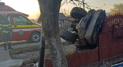 Accident GRAV în Argeș! A intrat cu ATV-ul într-un gard!
