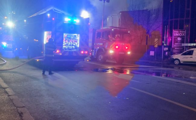 ACUM! Incendiu în Pitești!