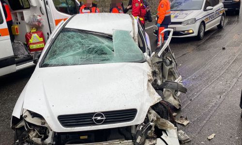 ACUM! Accident GRAV în Argeș! Intervine DESCARCERAREA