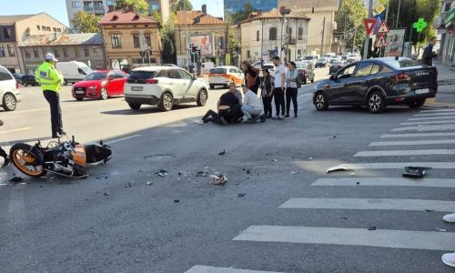 ACUM! Motociclist, accident GRAV în Pitești!
