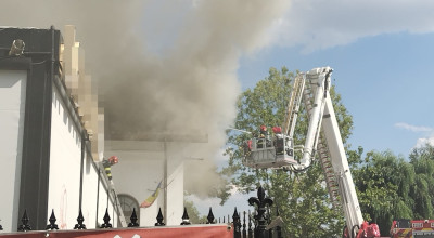 ACUM! INCENDIU la un RESTAURANT din Pitești