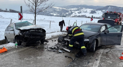 Accident cu două mașini în Argeș! O femeie a fost RĂNITĂ