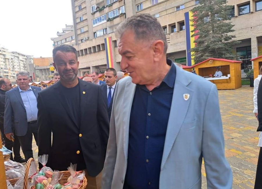 Senatorul Ovidiu Puiu a fost prezent la deschiderea Târgului "Toamna Piteșteană"
