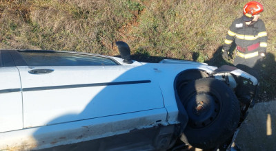 Accident în Argeș! Intervine DESCARCERAREA