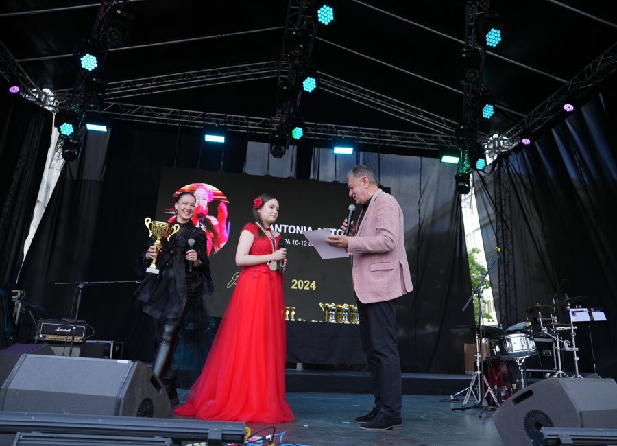 Concursul „Golden Tulip” 2024 şi-a desemnat câştigătorii
