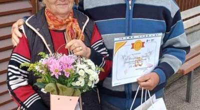 22 de cupluri din Mioveni, premiate pentru 50 de ani de căsătorie