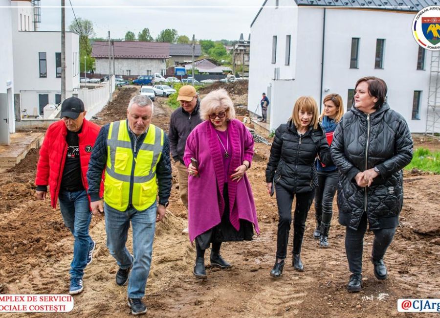 La Costeşti se construieşte cel mai modern complex de servicii sociale pentru copiii cu dizabilităţi