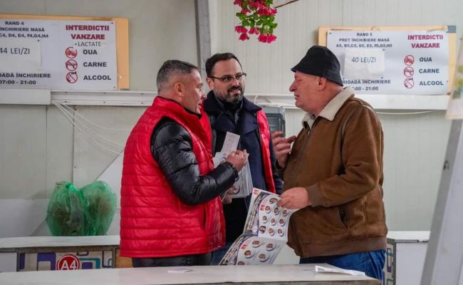 Echipa de parlamentari PSD Argeș, în piețele din Pitești! Proiecte concrete pentru susținerea producătorilor locali din județ