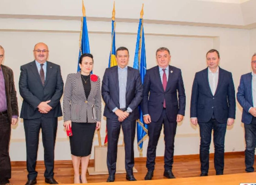 Podul de la Poiana Lacului va fi refăcut