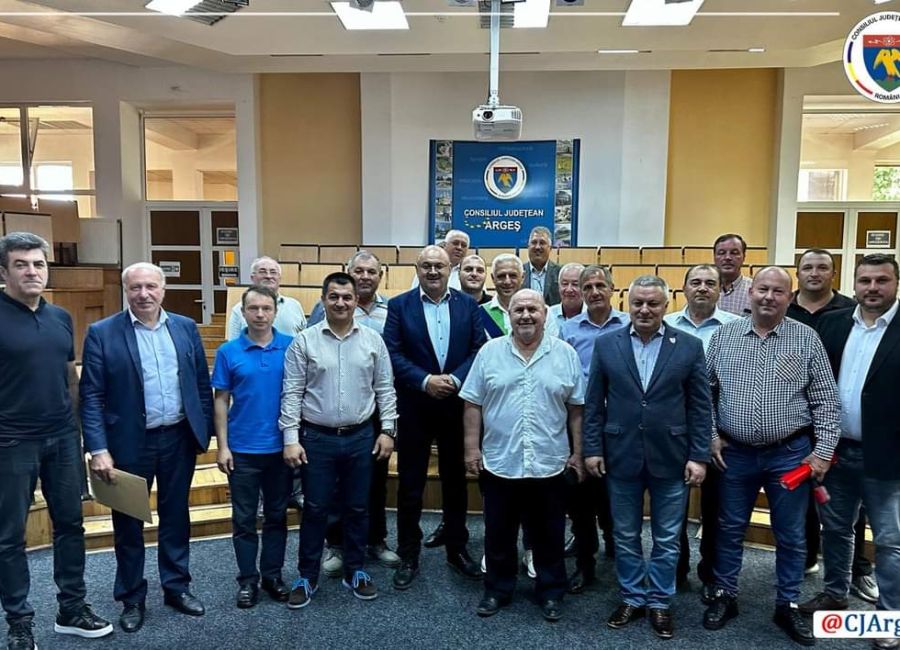 Ion Mînzînă: "Doar educația poate salva România"