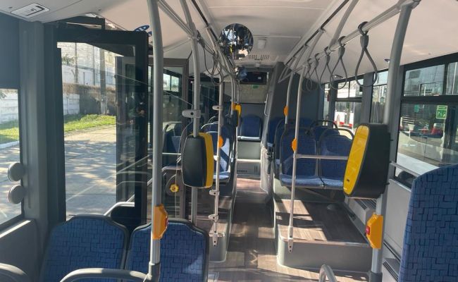 Primele patru autobuze hibrid, din lotul de 20, au sosit la Pitești