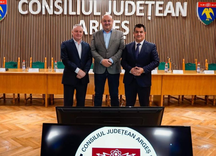 Transformarea digitală a Consiliului Județean Argeș prin achiziționarea de echipamente hardware și soluții software