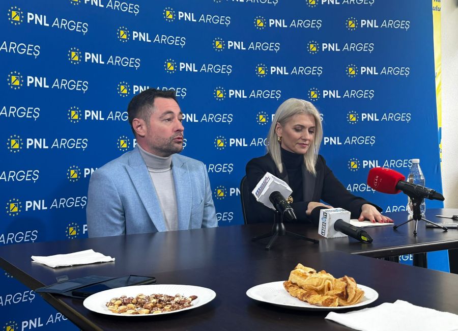 Alina Gorghiu la Câmpulung, despre fugari, reorganizare, buget, mai nimic despre musceleni....