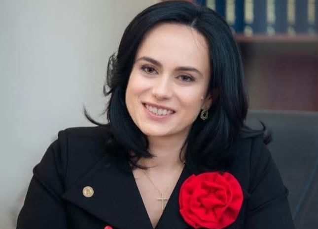 Simona Bucura Oprescu a fost cel mai performant ministru pe care l-a avut România