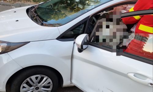 Accident în Pitești! O femeie a rămas ÎNCARCERATĂ
