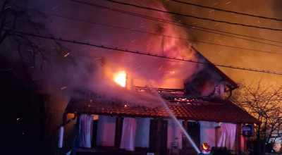 INCENDIU la o PENSIUNE din Argeș!