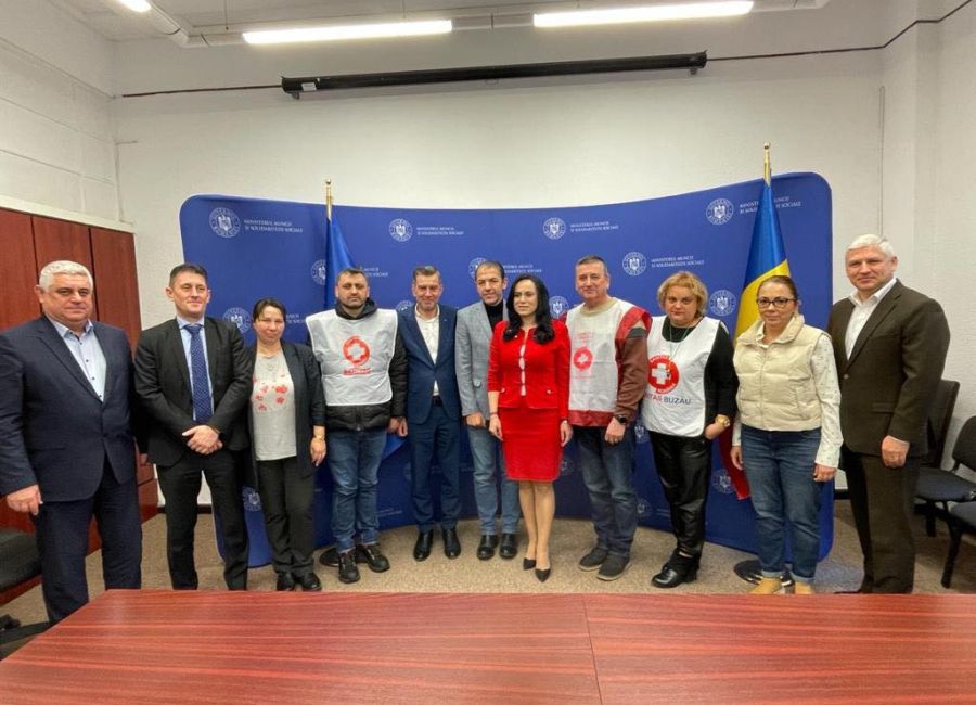 Ministrul Simona Bucura Oprescu, întâlnire cu sindicaliştii din domeniul sănătăţii şi asistenţei sociale