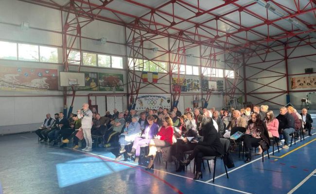 Primarul Gentea, întâlnire cu piteștenii din Banat și Exercițiu
