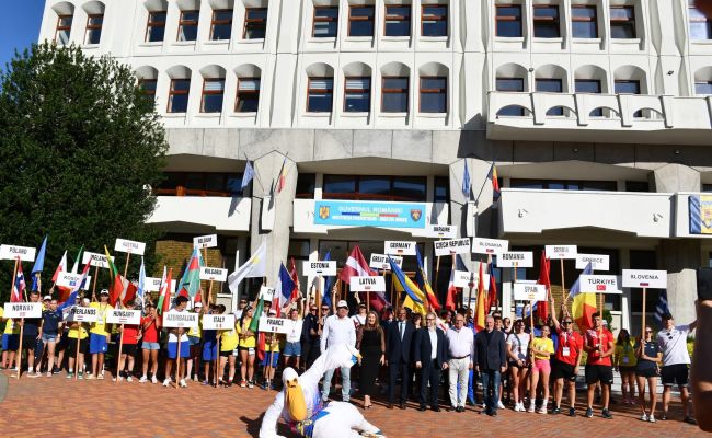 Aseară a avut loc deschiderea Campionatului European de kaiac-canoe