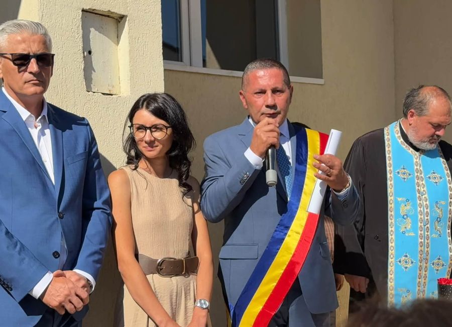 Noul an școlar a început cu emoție și bucurie în comuna Bradu!