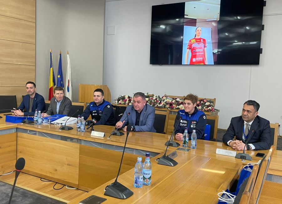 Cristian Gentea: 'Sunt sigur că România îşi va asigura calificarea din meciul tur'