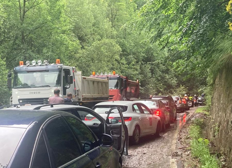 Trafic BLOCAT pe Transfăgărășan!