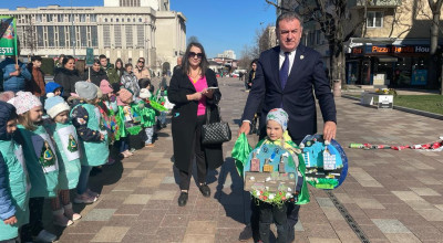 La Piteşti a fost organizat Marşul Micilor Ecologişti