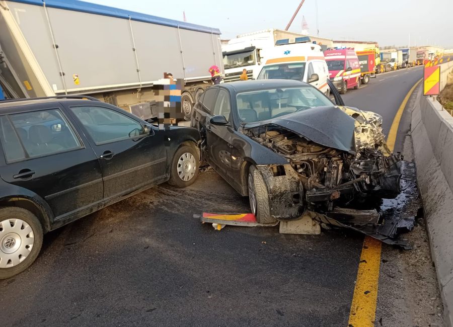 Accident cu VICTIMĂ pe A1