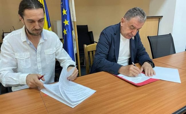 O nouă investiție majoră în Pitești! Primarul Gentea a SEMNAT contractul
